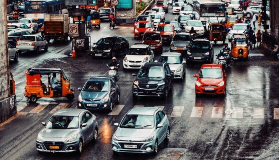 traffic city road street rain 7272520